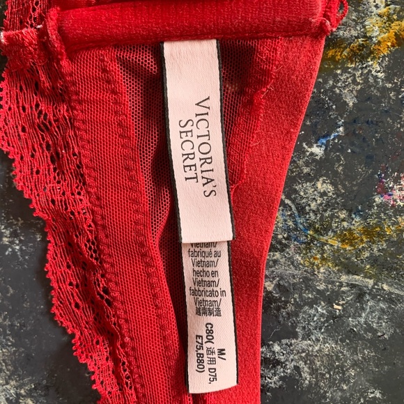 VS bra bundle - Picture 10 of 12